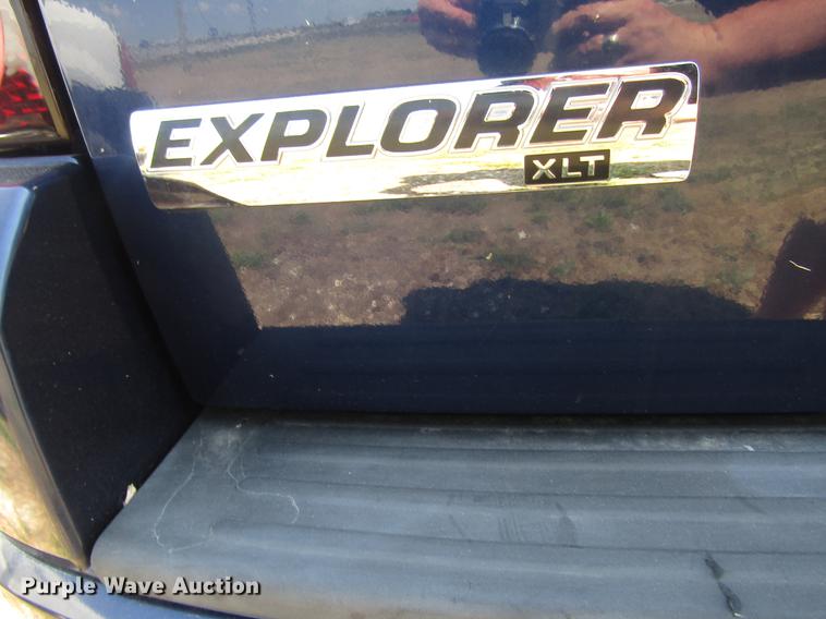 image for item DD7509 2007 Ford Explorer XLT SUV