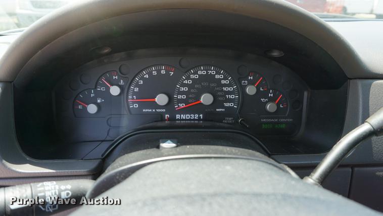 image for item DD7709 2005 Ford Explorer XLT SUV