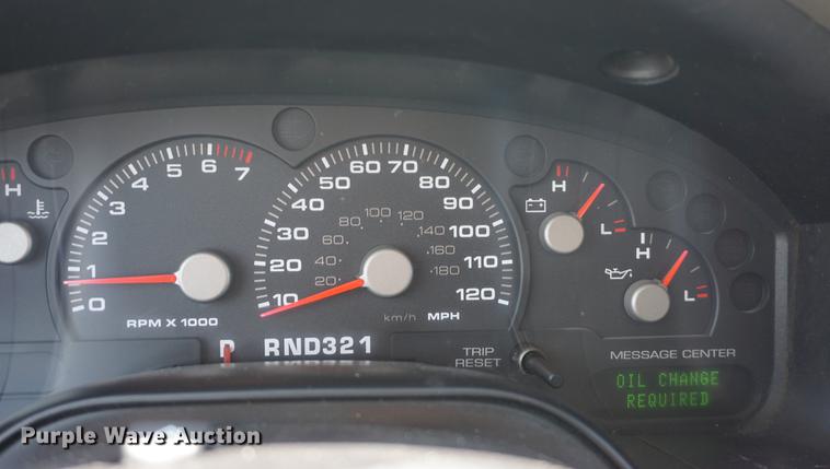 image for item DD7709 2005 Ford Explorer XLT SUV