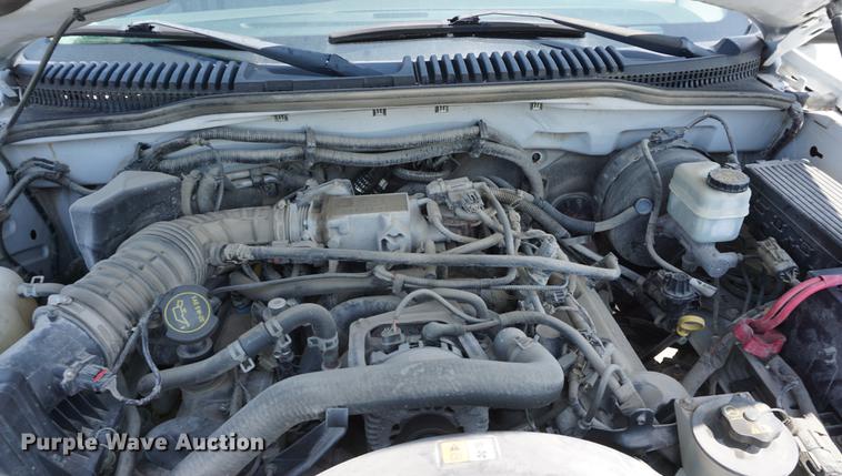 image for item DD7709 2005 Ford Explorer XLT SUV