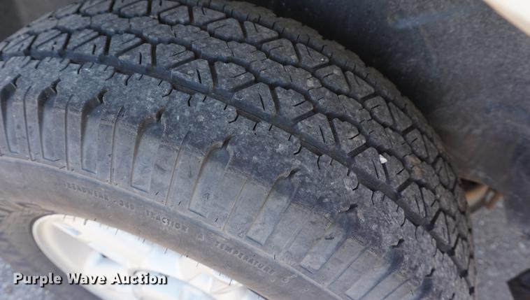 image for item DD7709 2005 Ford Explorer XLT SUV