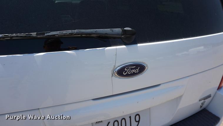 image for item DD7709 2005 Ford Explorer XLT SUV