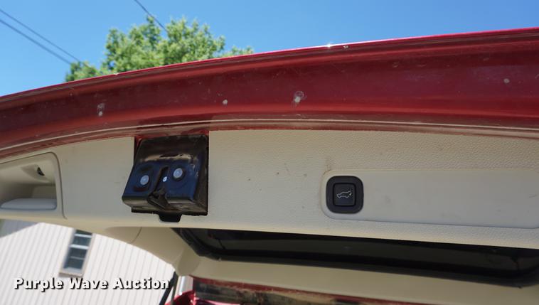 image for item DD7748 2013 Cadillac Escalade SUV