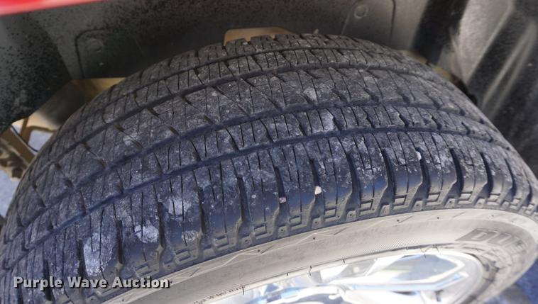 image for item DD7748 2013 Cadillac Escalade SUV