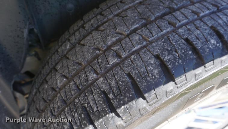 image for item DD7748 2013 Cadillac Escalade SUV