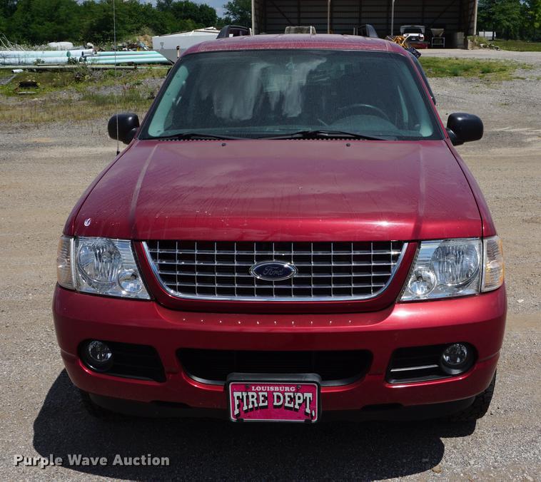 image for item DD7754 2005 Ford Explorer SUV