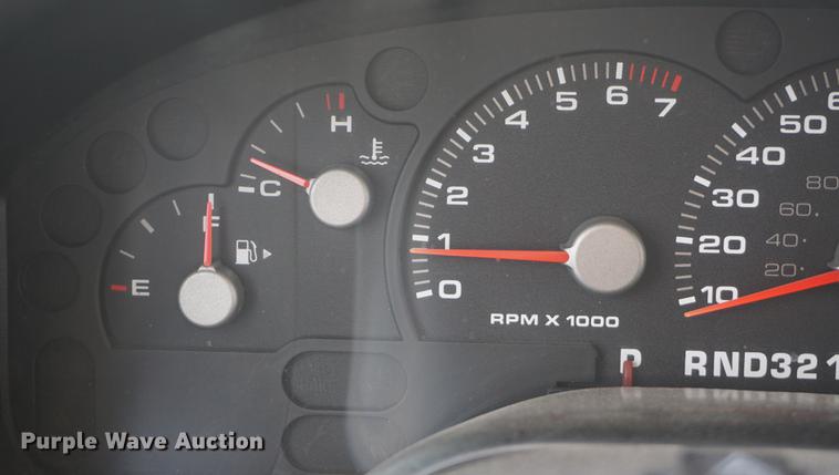 image for item DD7754 2005 Ford Explorer SUV