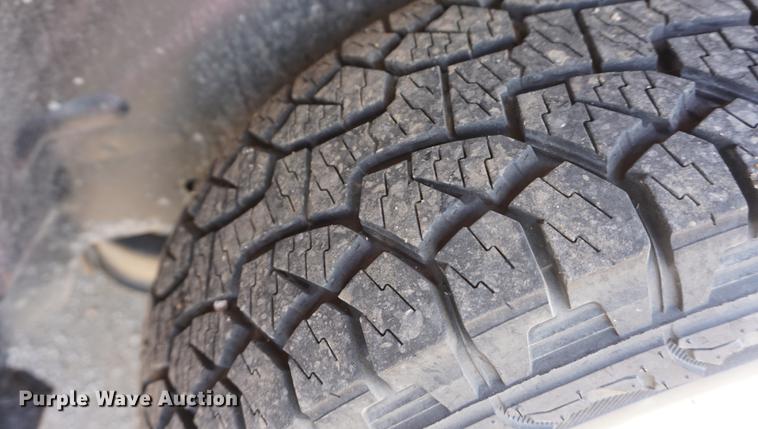 image for item DD7754 2005 Ford Explorer SUV