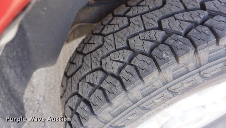 image for item DD7754 2005 Ford Explorer SUV