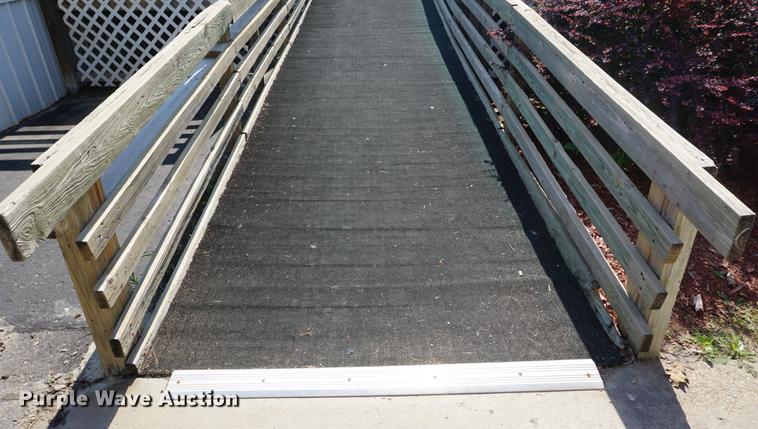 image for item DD7756 1995 modular classroom