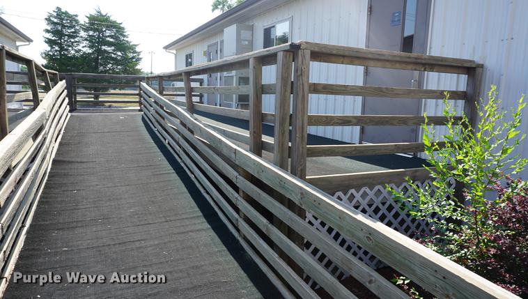 image for item DD7756 1995 modular classroom