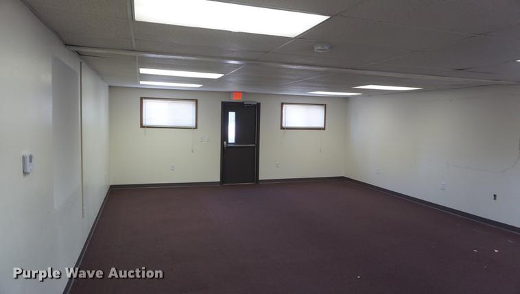 image for item DD7756 1995 modular classroom