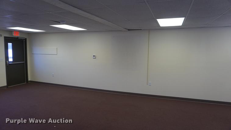 image for item DD7756 1995 modular classroom