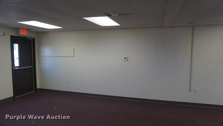 image for item DD7756 1995 modular classroom