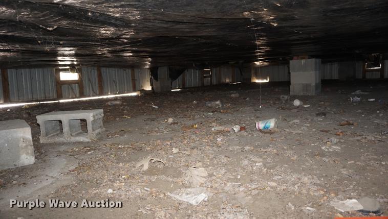 image for item DD7756 1995 modular classroom