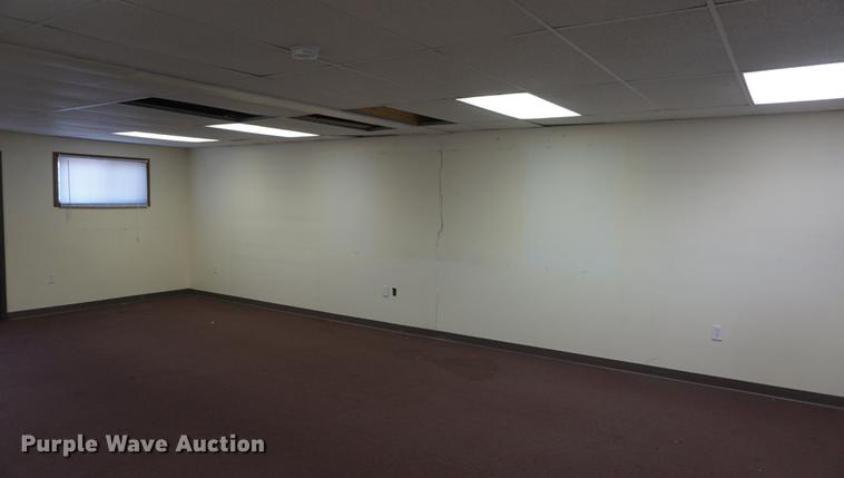 image for item DD7757 1995 modular classroom