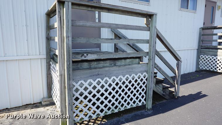 image for item DD7757 1995 modular classroom