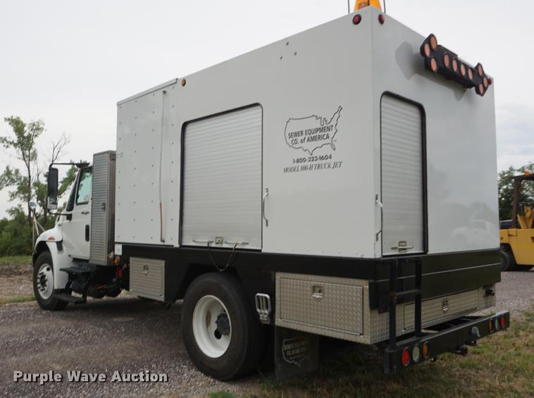 image for item DD7779 2008 International DuraStar 4400 sewer rodder truck