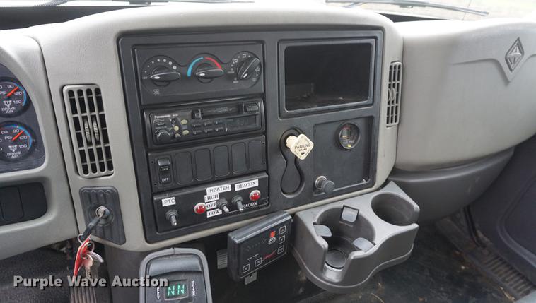 image for item DD7779 2008 International DuraStar 4400 sewer rodder truck