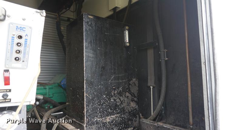 image for item DD7779 2008 International DuraStar 4400 sewer rodder truck