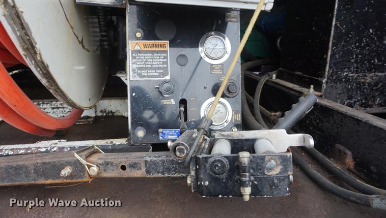 image for item DD7779 2008 International DuraStar 4400 sewer rodder truck