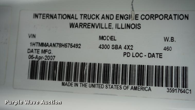 image for item DD7779 2008 International DuraStar 4400 sewer rodder truck