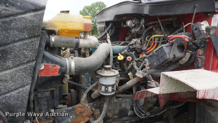 image for item DD7781 2006 International 7400 dump truck