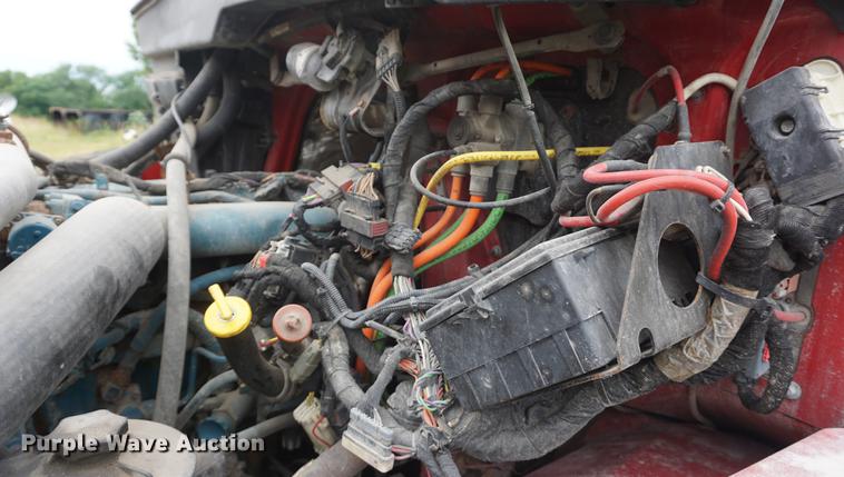 image for item DD7781 2006 International 7400 dump truck