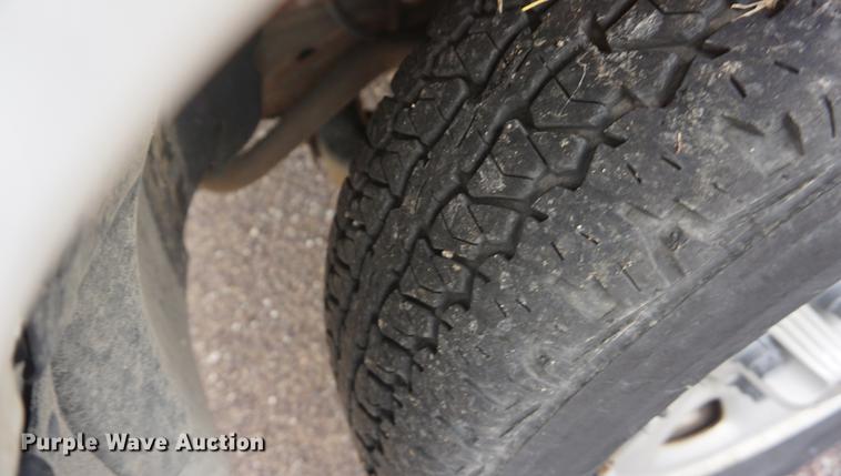 image for item DD7782 2001 Chevrolet Silverado 1500 pickup truck