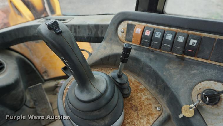 image for item DD7783 2007 JCB 426 ZX wheel loader