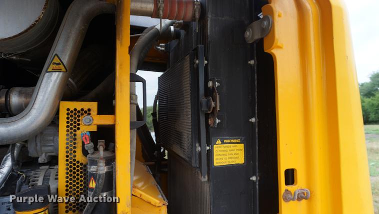 image for item DD7783 2007 JCB 426 ZX wheel loader