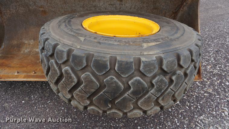 image for item DD7783 2007 JCB 426 ZX wheel loader