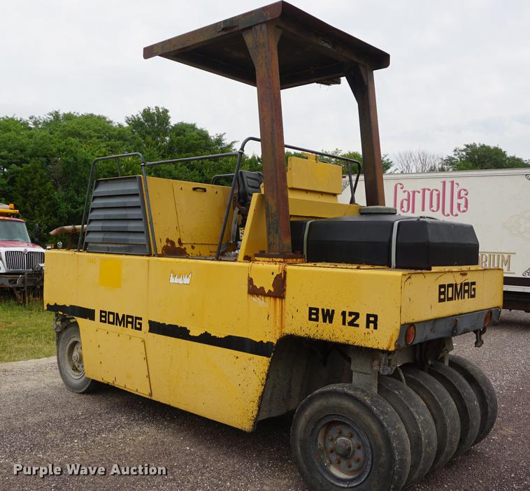 image for item DD7784 Bomag BW12R pneumatic roller