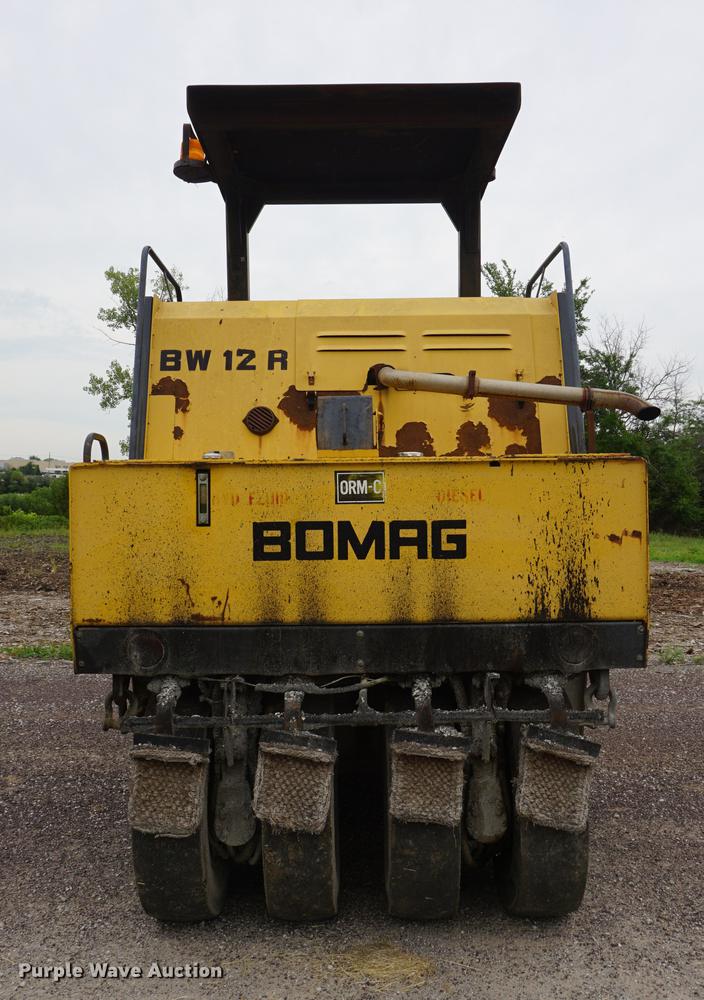 image for item DD7784 Bomag BW12R pneumatic roller