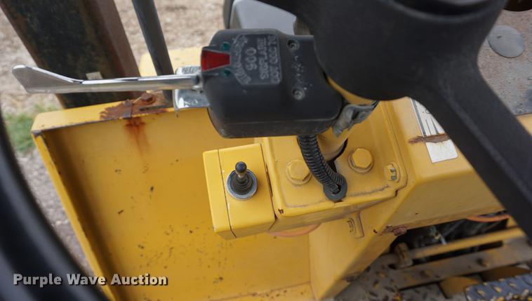 image for item DD7784 Bomag BW12R pneumatic roller