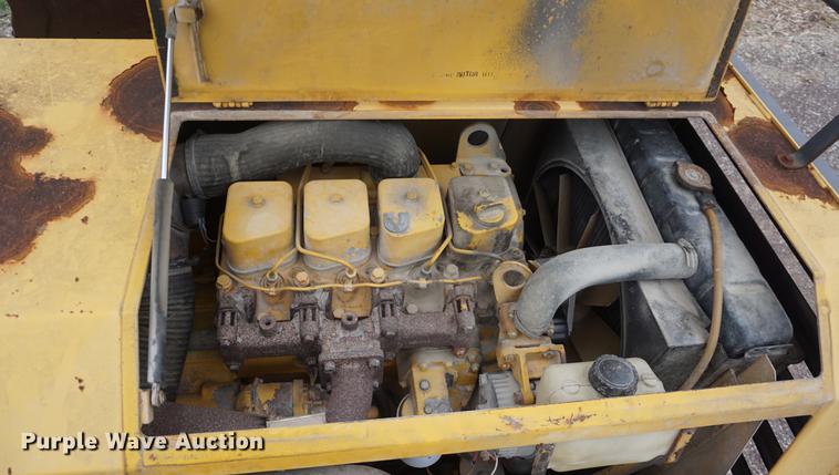 image for item DD7784 Bomag BW12R pneumatic roller