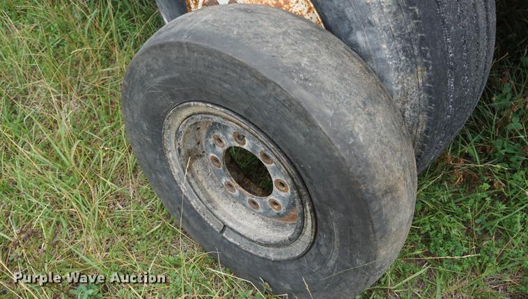 image for item DD7784 Bomag BW12R pneumatic roller