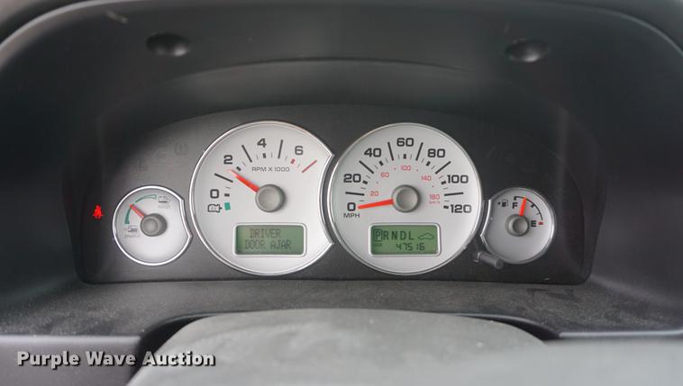 image for item DD7785 2007 Ford Escape Hybrid SUV