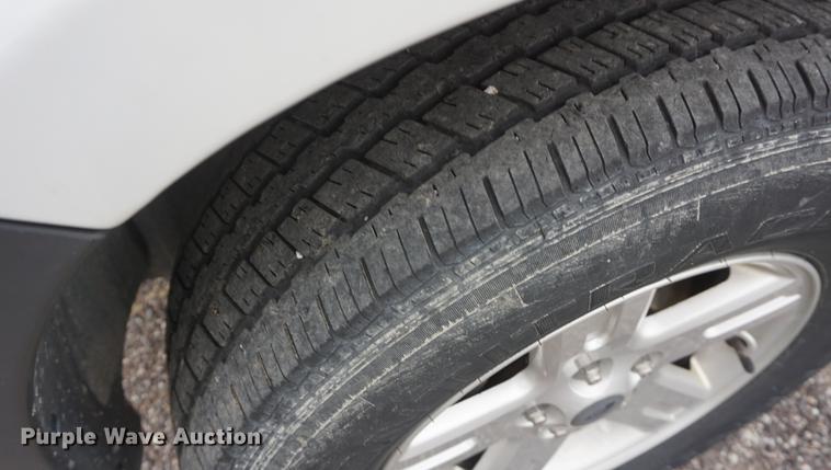 image for item DD7785 2007 Ford Escape Hybrid SUV