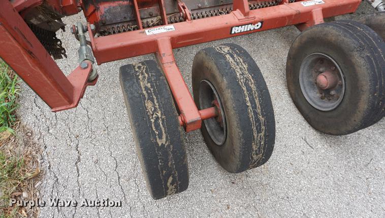 image for item DD7792 Rhino SR15 batwing mower