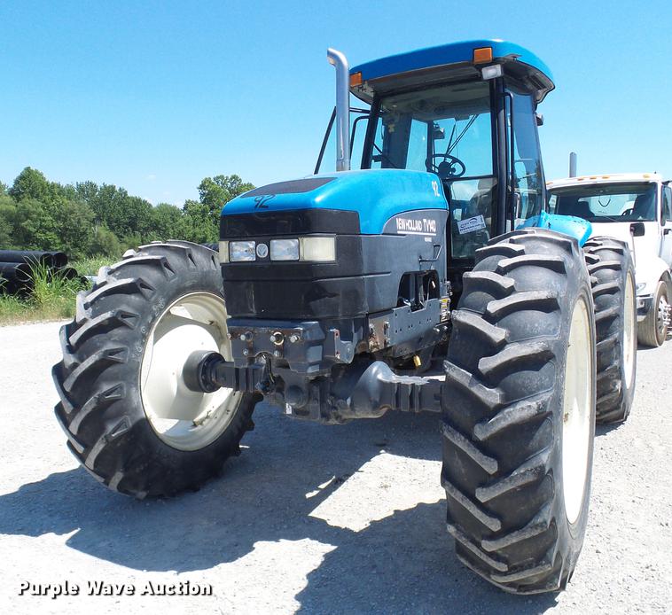 image for item DD8614 1998 New Holland TV140 bi-directional 4WD tractor