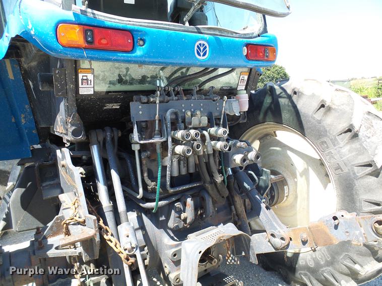 image for item DD8614 1998 New Holland TV140 bi-directional 4WD tractor