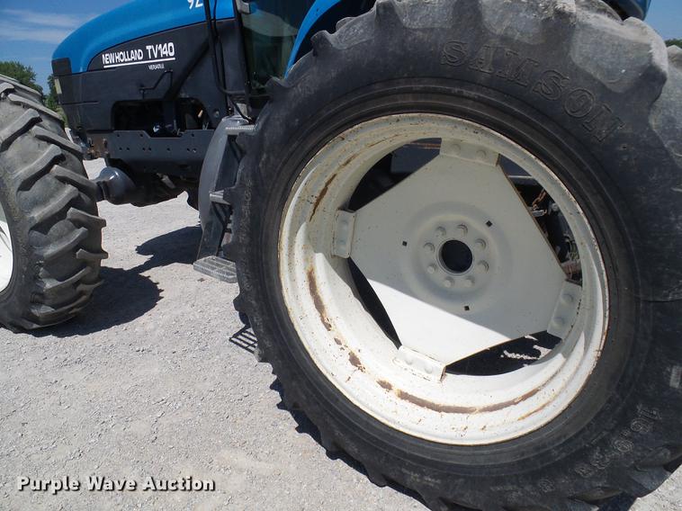 image for item DD8614 1998 New Holland TV140 bi-directional 4WD tractor