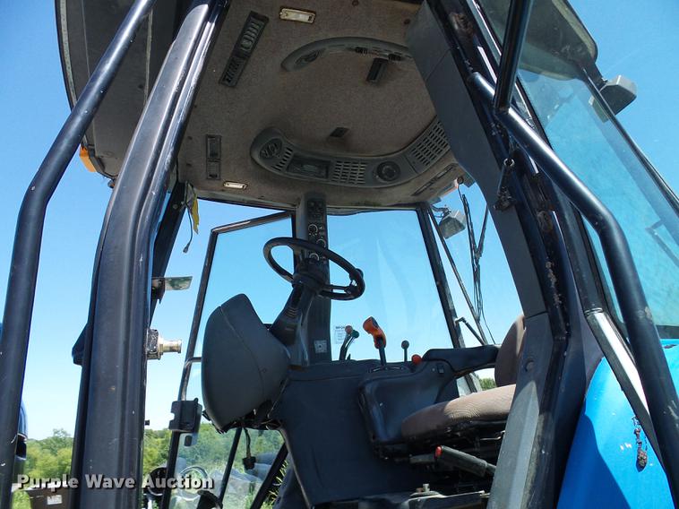 image for item DD8614 1998 New Holland TV140 bi-directional 4WD tractor