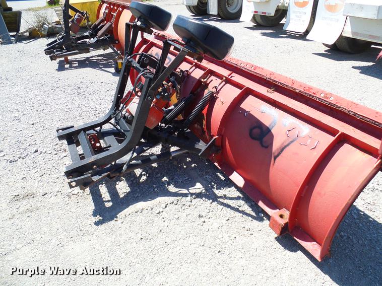 image for item DD8617 Western snow plow