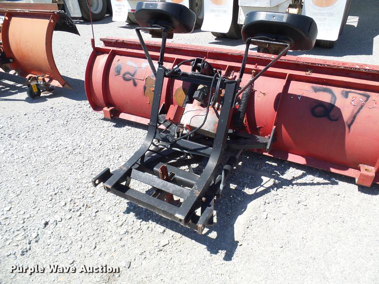 image for item DD8617 Western snow plow