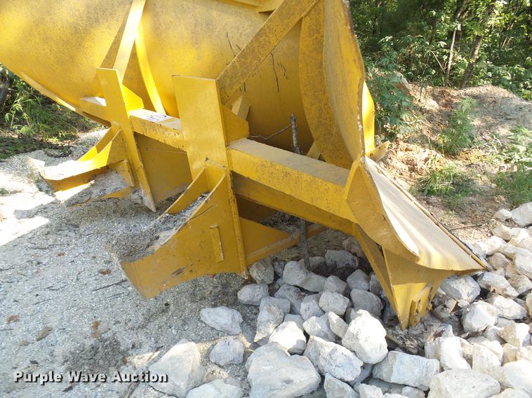 image for item DD8631 Balderson V-plow