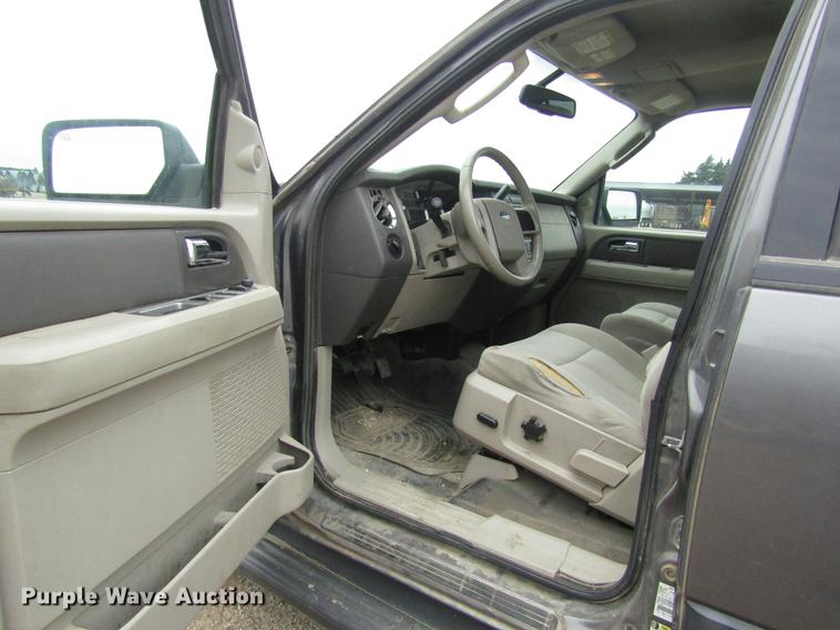 image for item DD8838 2010 Ford Expedition SUV