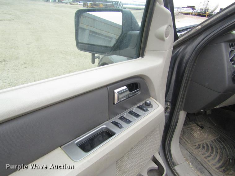 image for item DD8838 2010 Ford Expedition SUV