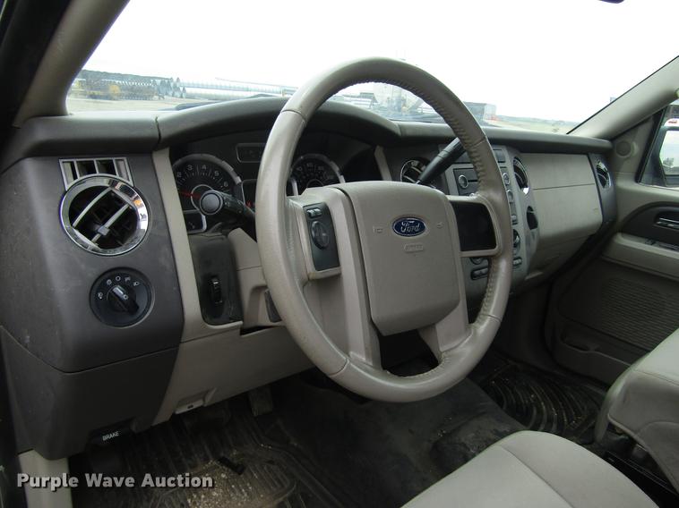 image for item DD8838 2010 Ford Expedition SUV